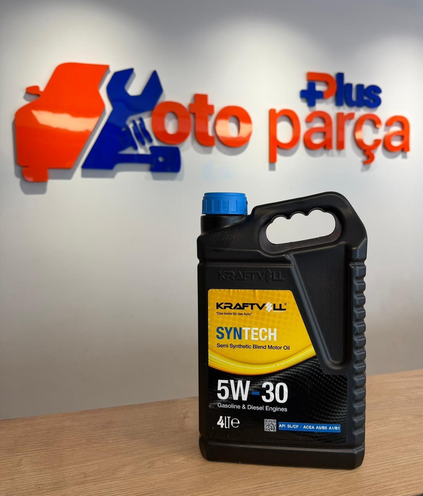 Kraftvoll Motor Yağı 5W30 4 Litre